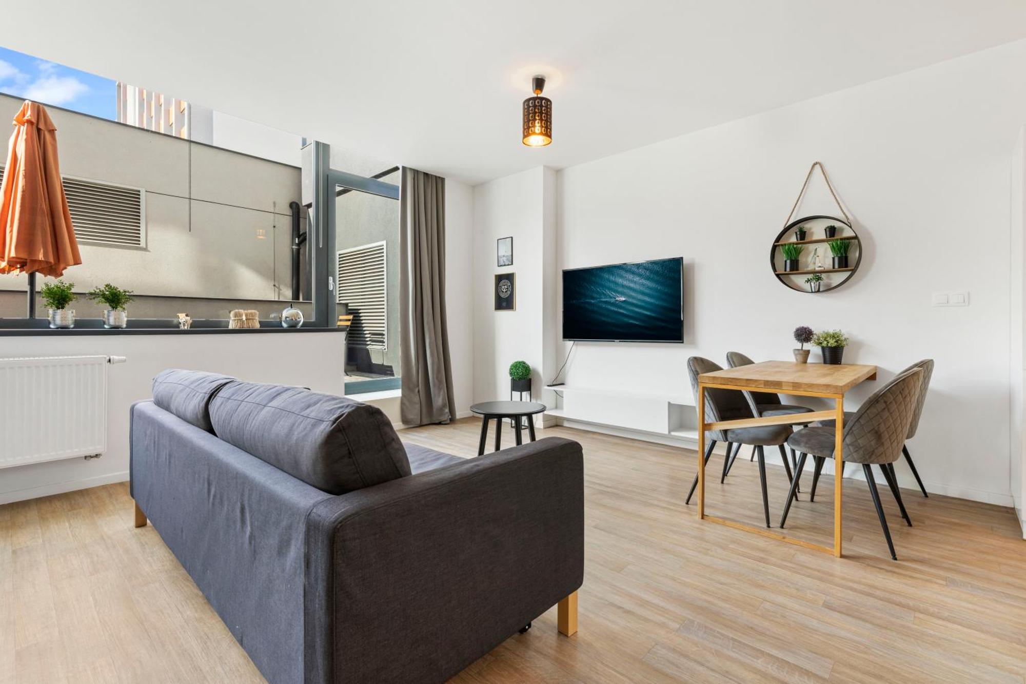 Lam Yacht Club - Terrace 10M2 Apartment Bratislava Exterior photo